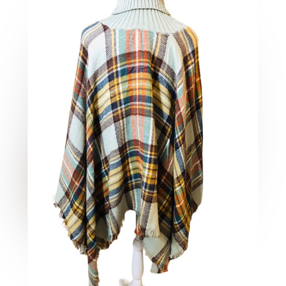 Fall Turtleneck Poncho - Picture 2 of 4